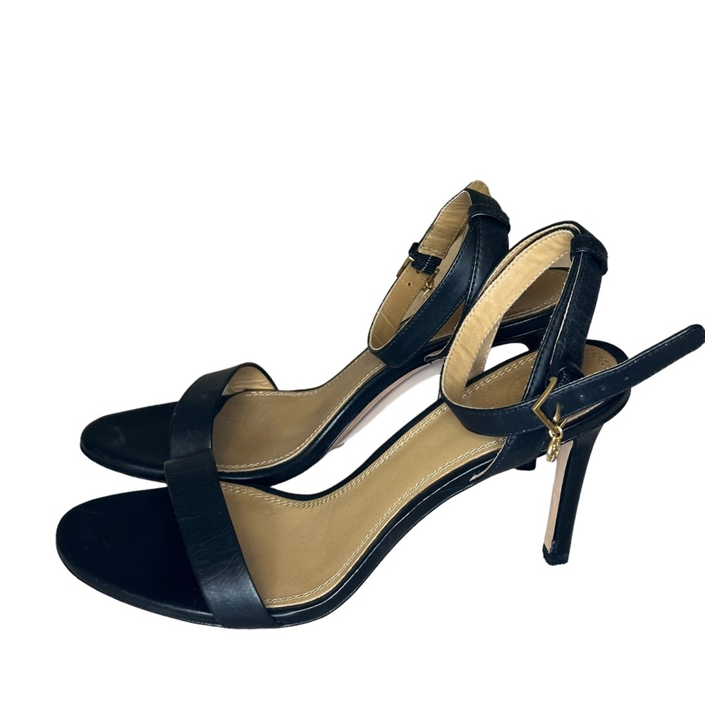 TORY BURCH ANKLE LOGO HEEL WITH CHARM